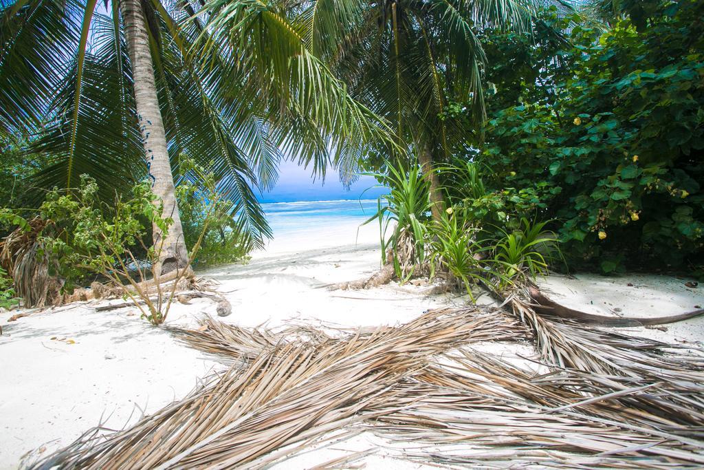 Hotel Maldives Seashine Huraa Zewnętrze zdjęcie