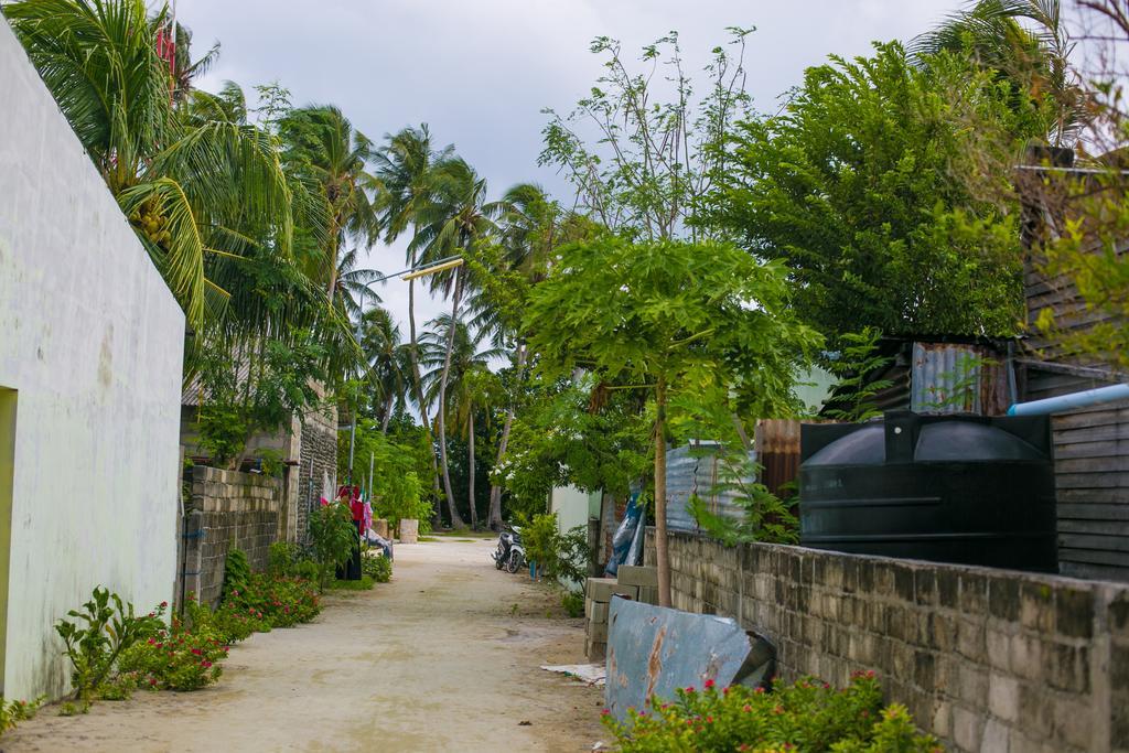 Hotel Maldives Seashine Huraa Zewnętrze zdjęcie